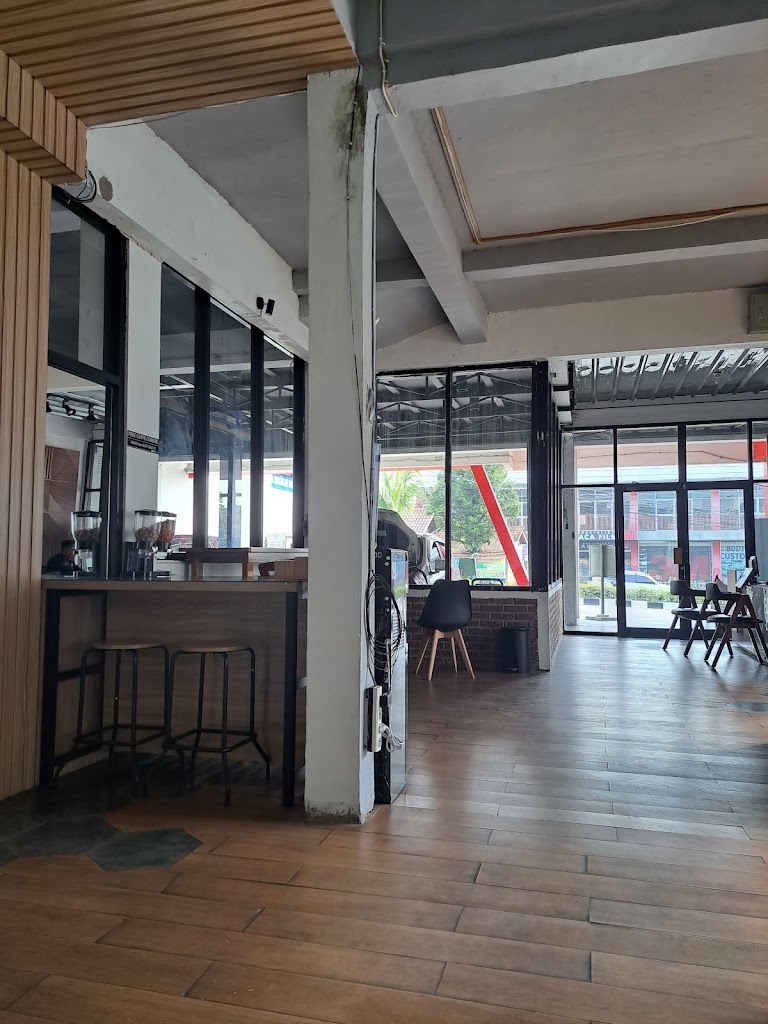 uki motor cianjur