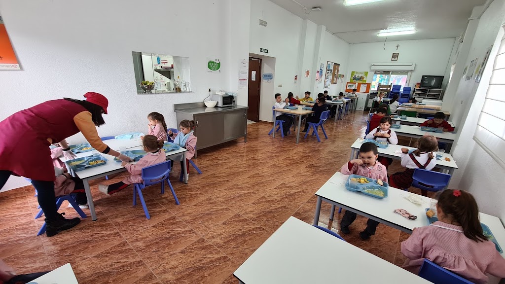 SCE Colegio Sagrada Familia — Comunidad
