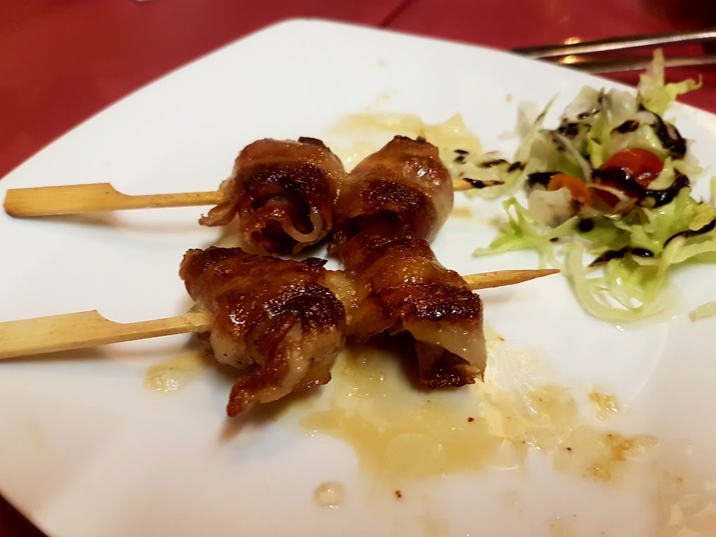Bodega La Mina — Comida y bebida