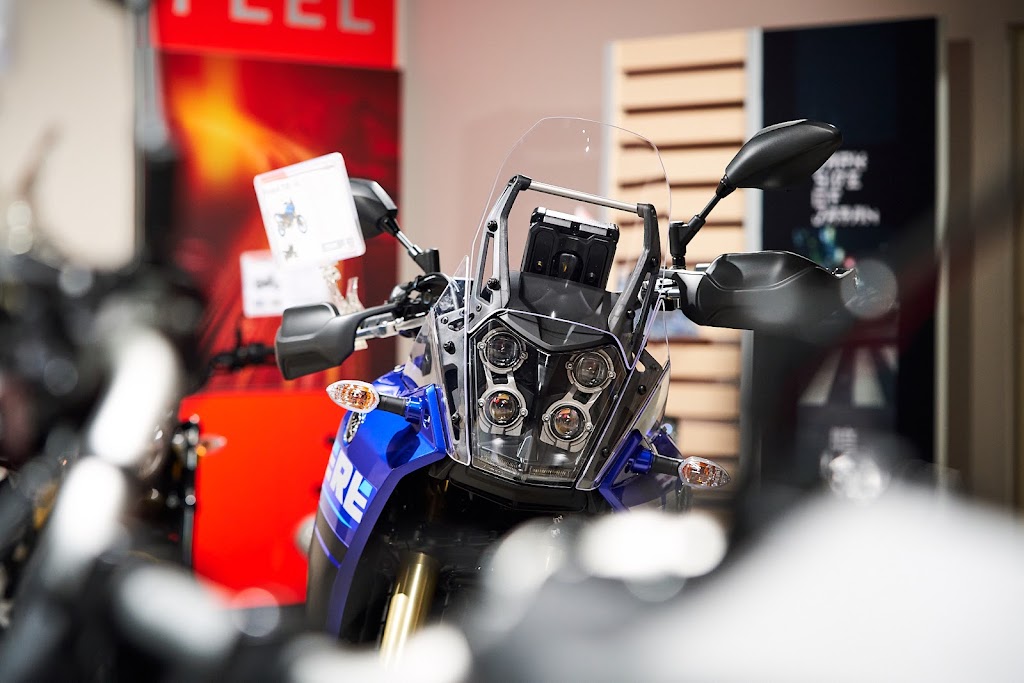 Adell Motos | Concesionario Oficial Yamaha Vinaros — Interior