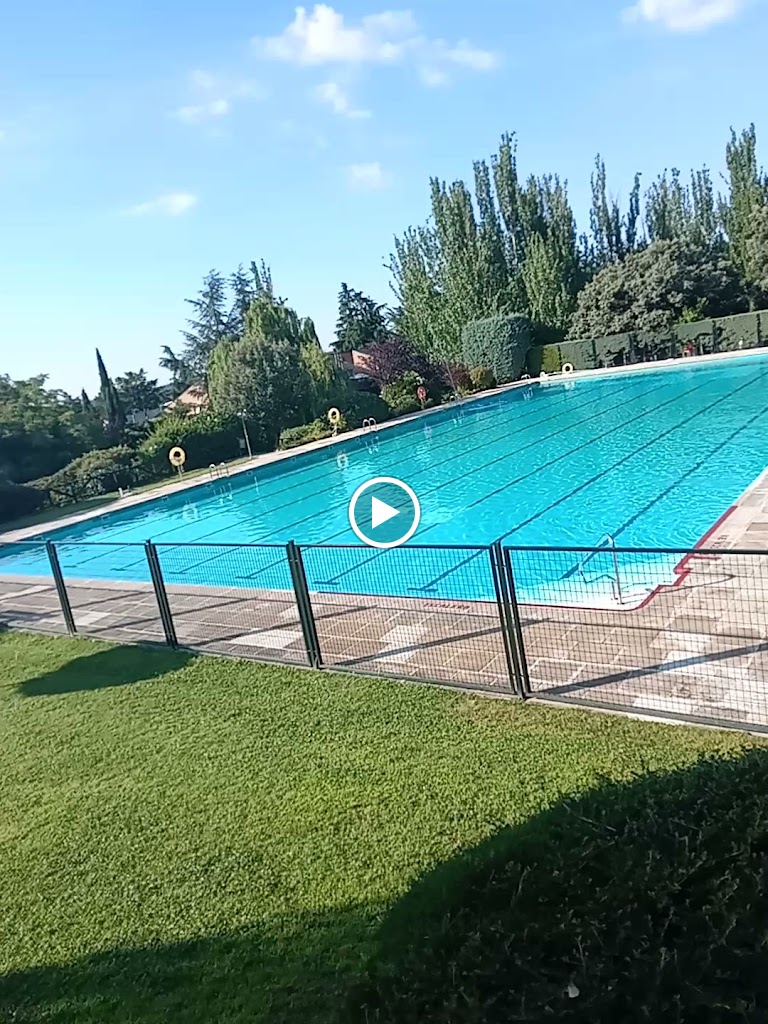 Bar de la piscina de El Guijo — Videos