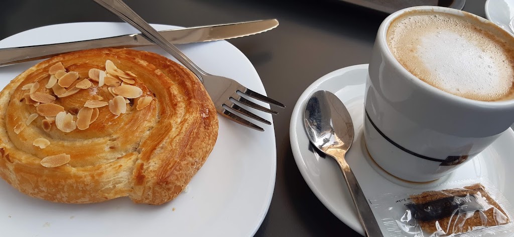 Monpastel — Comida y bebida
