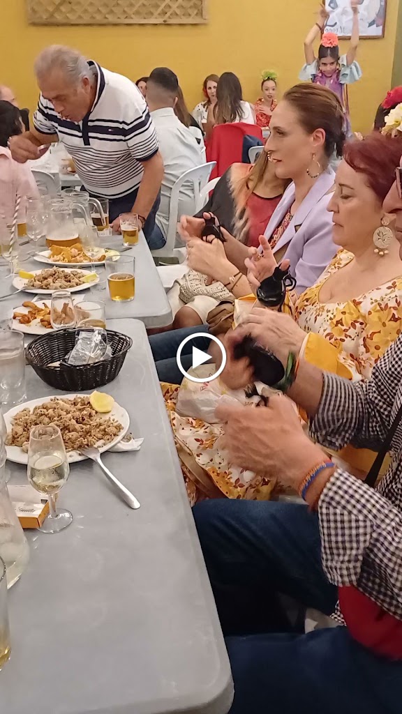 Parking Feria de Dos Hermanas — Videos