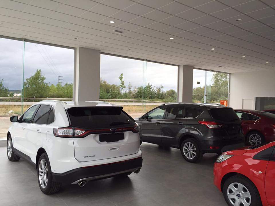 Concesionario Oficial Ford | Ponfemotor — Interior