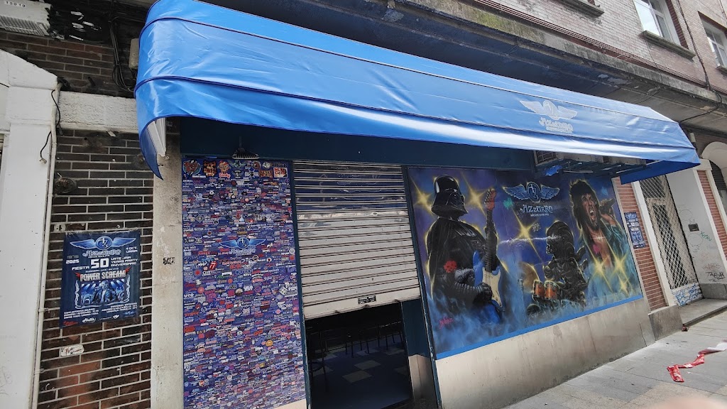 Azzurro Arcade Rock Pub