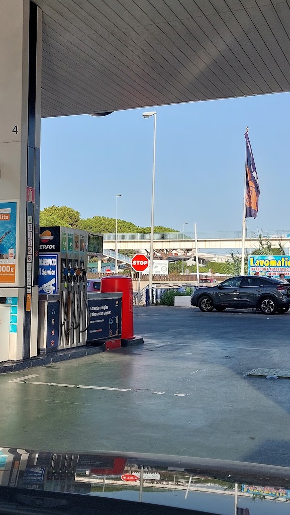 Estacion de Servicio Madese - Repsol — Estacion de servicio