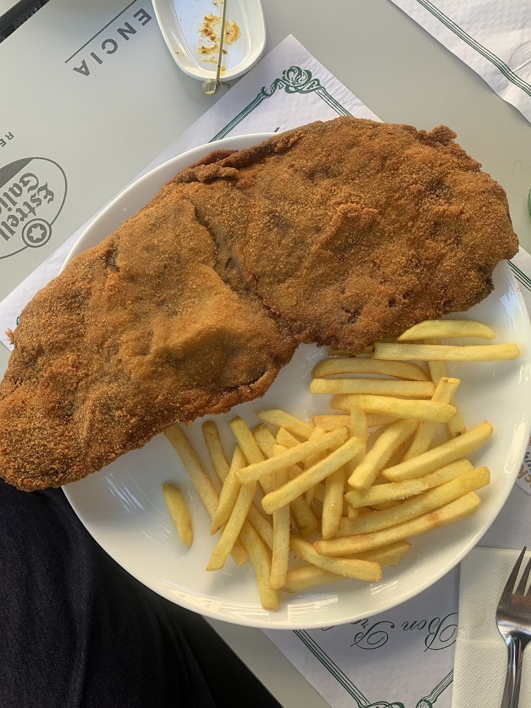Bar cachito pan — Milanesa
