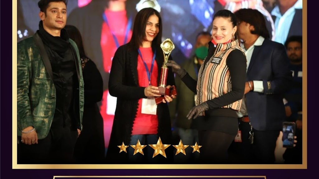 Glamours Family Salon