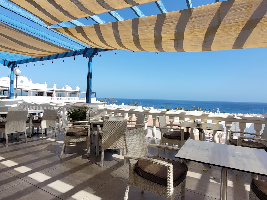 The Spinnaker Bar & Restaurant — Ambiente