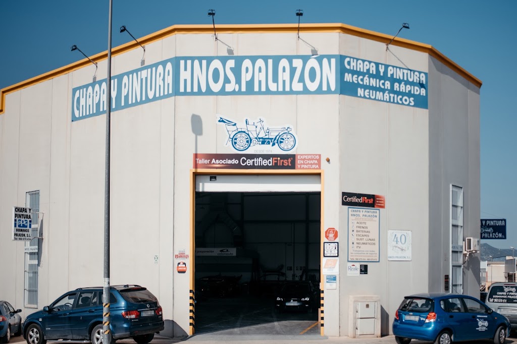 Talleres Chapas y Pinturas Hermanos Palazon, SL - Archena — Exterior