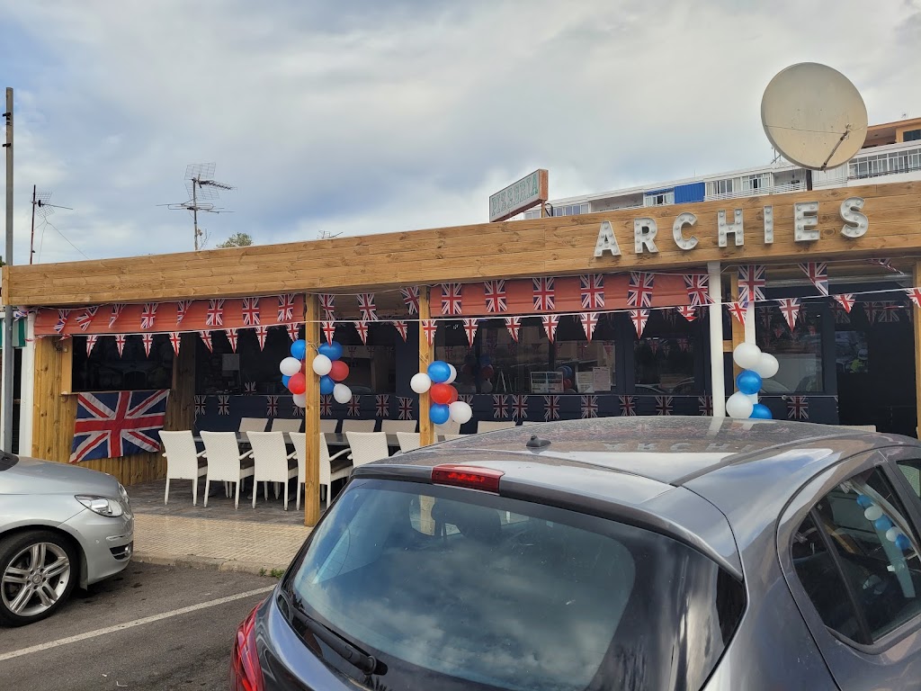 Archies Bar