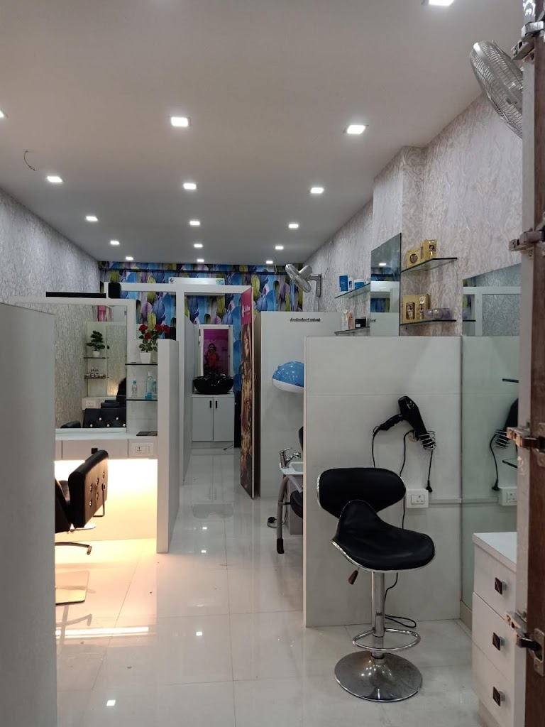 La Beau Beauty Salon Ladies And Kids