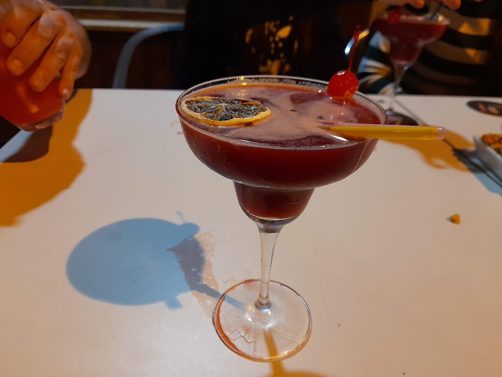 Temple Bar - Pub de copas en Viveiro — Martini
