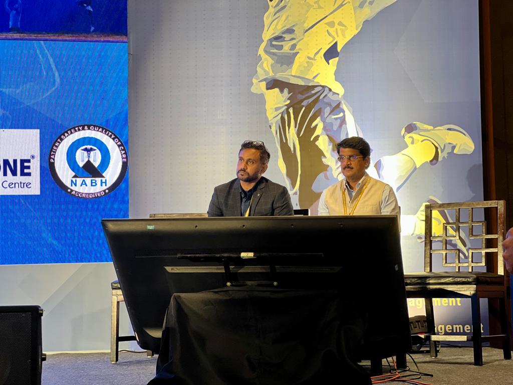 Dr. Dr Mahesh Krishnan Consultant Sports Surgeon Arthroscopist Shoulder Specialist