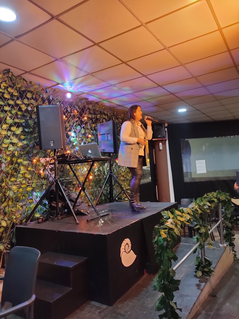 Caracola Bar (Carballo) — Todas