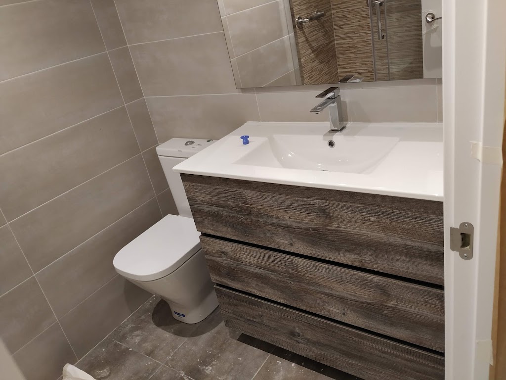 Bilbao fontaneria saneamientos — Cuarto de bano