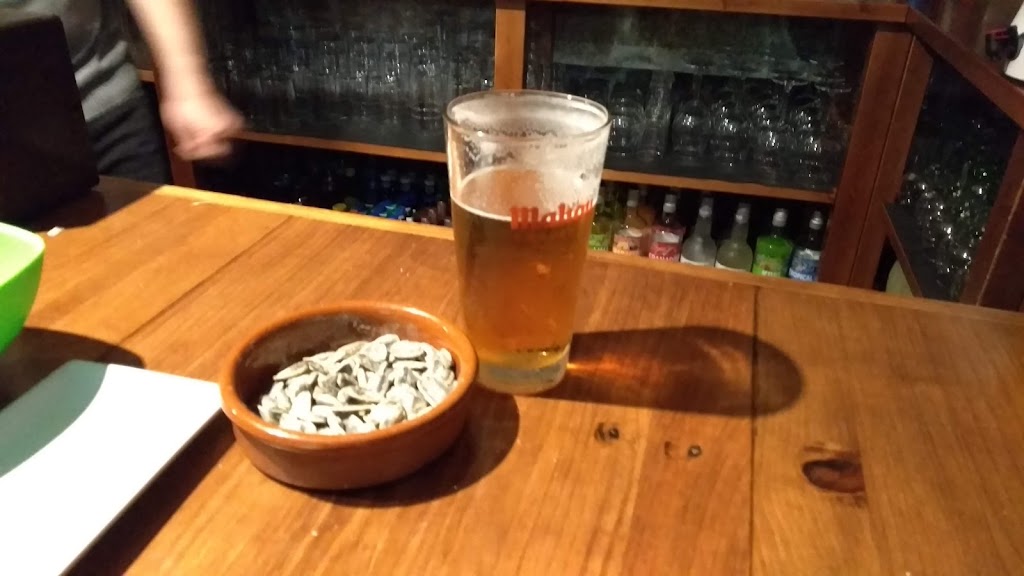 Cerveceria De Malta — Comida y bebida