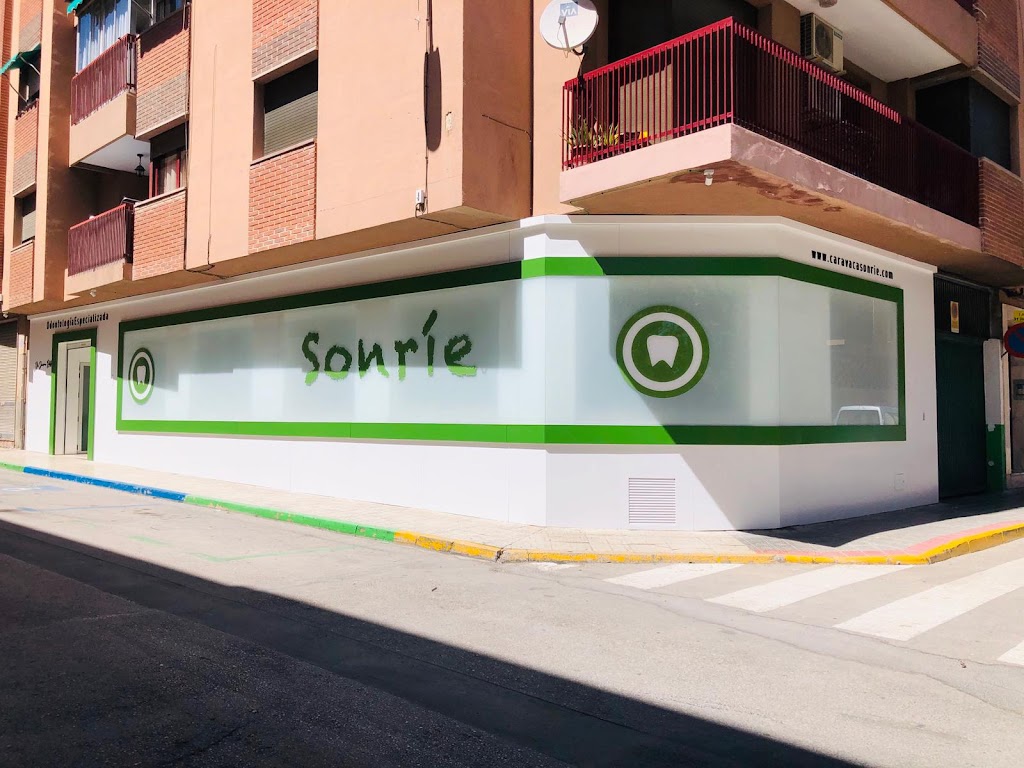 Clinica Dental Dr. Jaime Robles - SONRIE