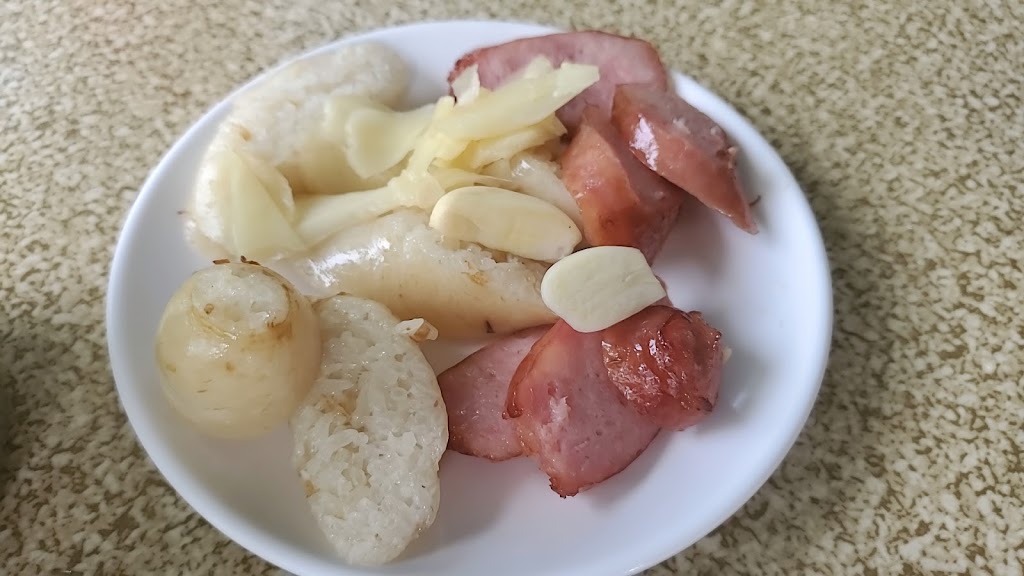 阿雪黑輪 的照片