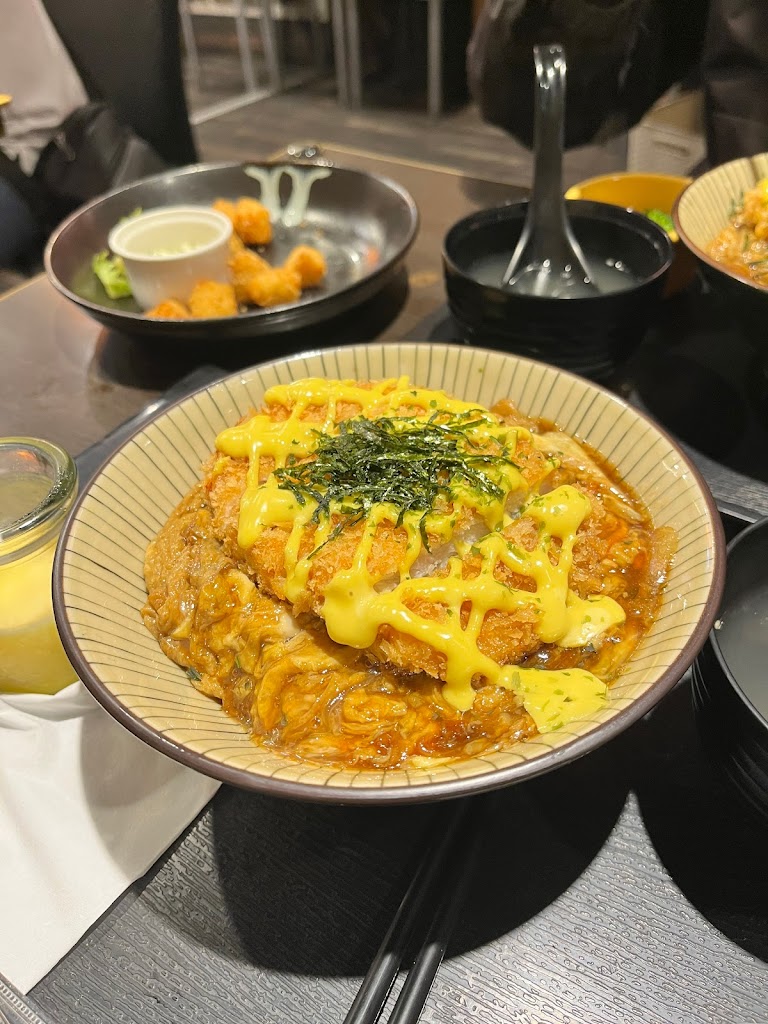 御選日本丼料理 的照片