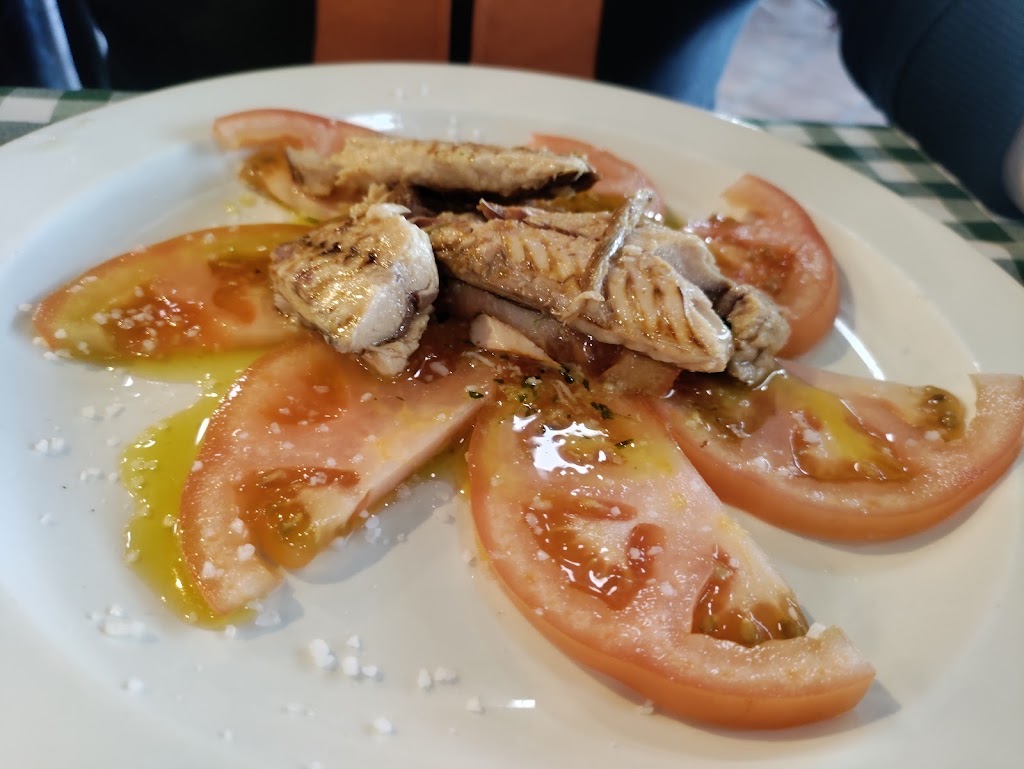 Taberna Sebastian — Comida y bebida