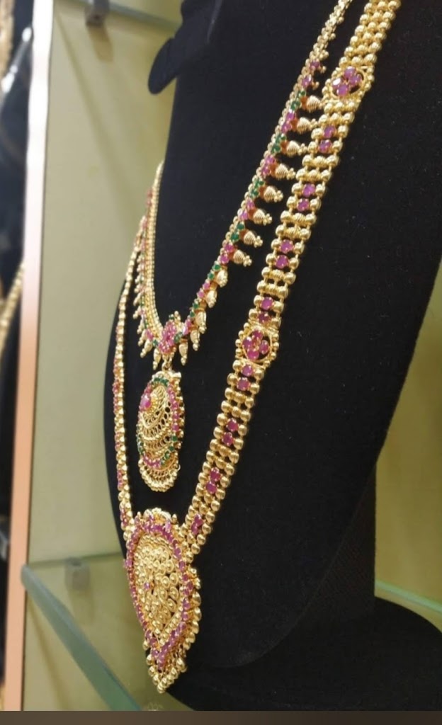 Mahi Beauty Parlour And Fancy