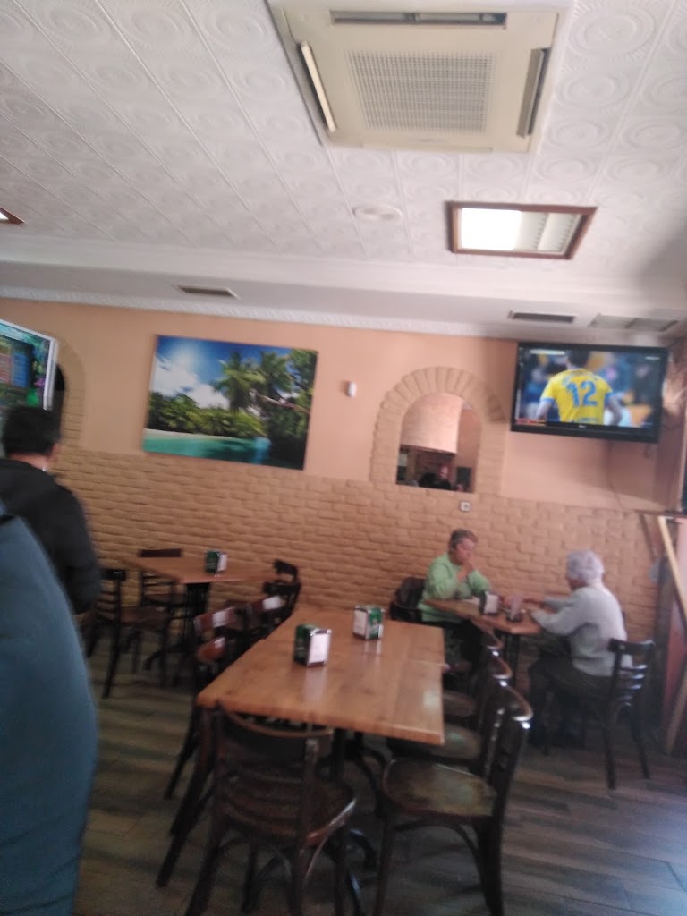 Bar Nostrum Cafe — Ambiente