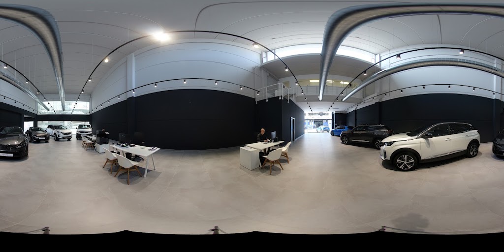 Concesionario Oficial Peugeot Badalona - Drivim — Street View y 360deg