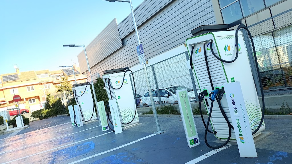 Punto de carga Iberdrola | bp pulse
