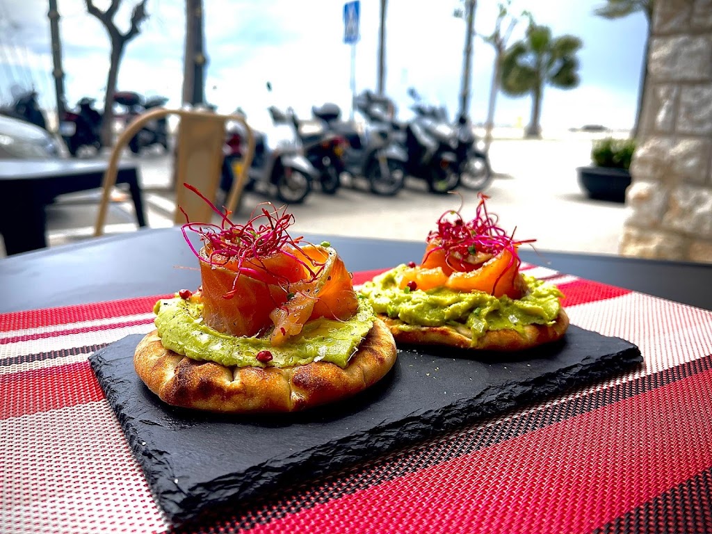 Kings Sitges — Comida y bebida