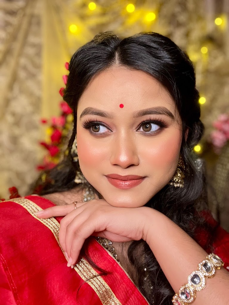 Himanshi Sharma S Makeup Studio Academy