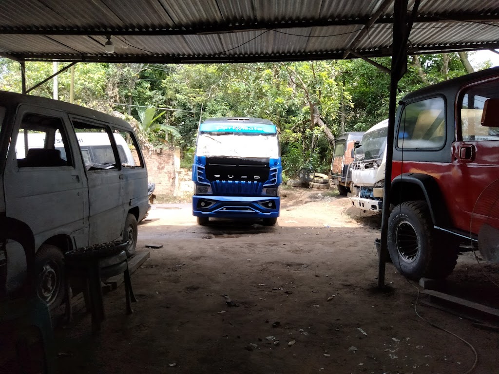 Bengkel Mobil Sumber Rezeki(Ucok)