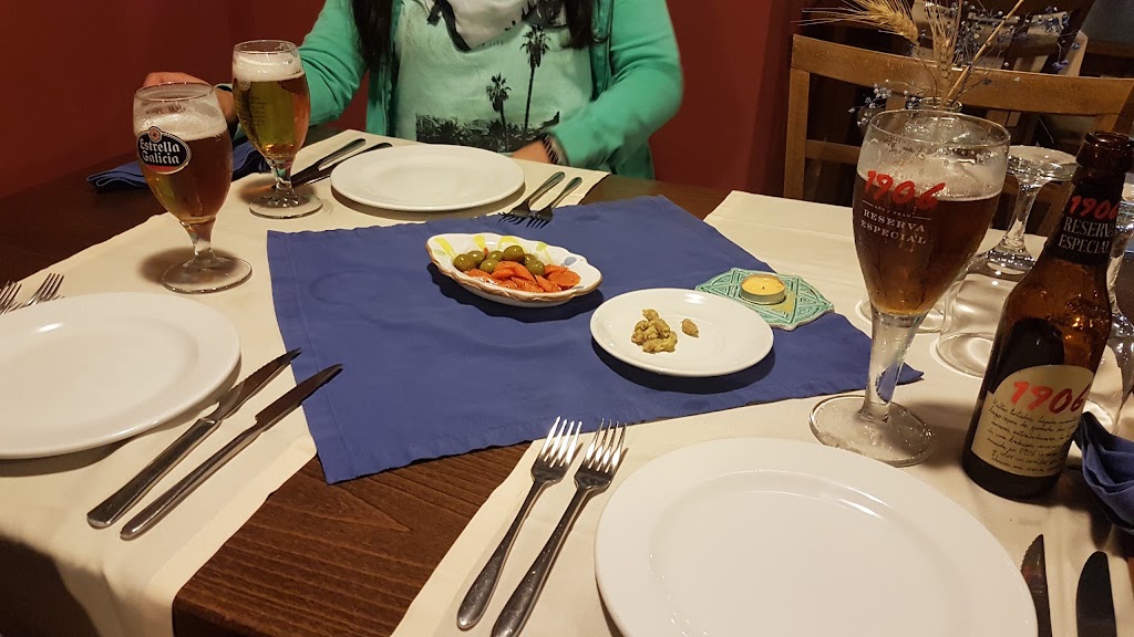 Parrilla La Pampa — Comida y bebida