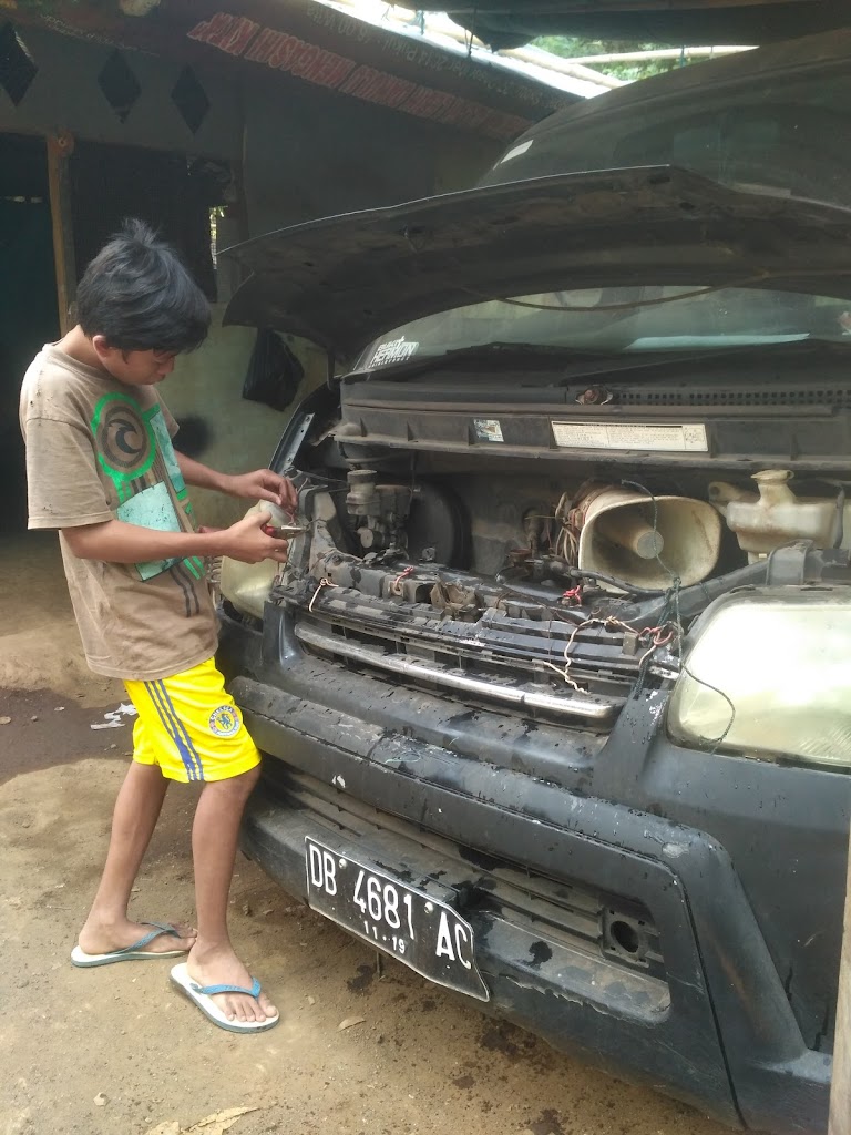 Andi Sondakh Bengkel