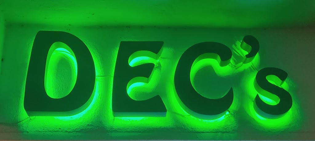 Dec's Irish Bar Puerto Marina — Del propietario