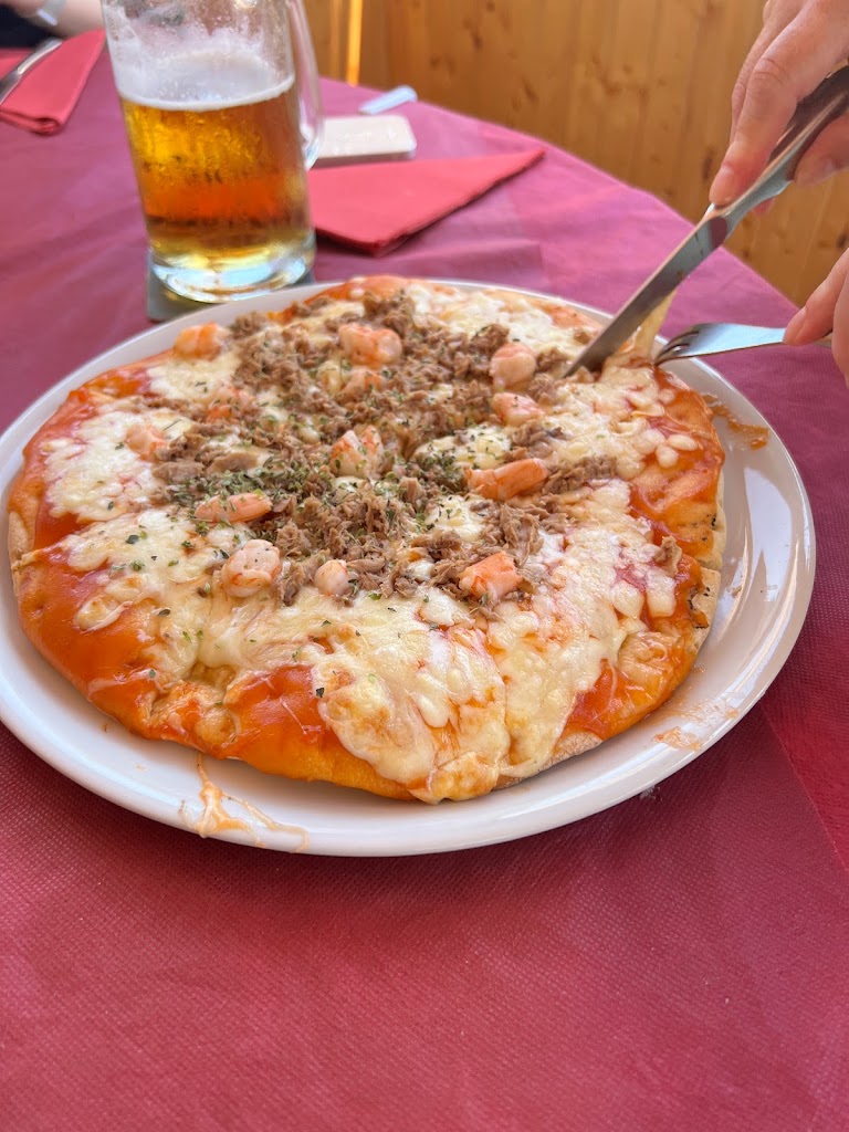 Terraza-Restaurante La Parra — Pizza