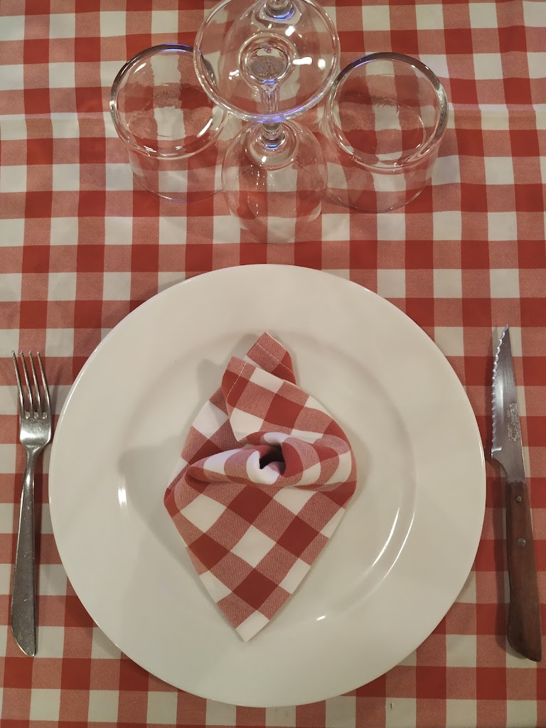 Restaurant Laia — Comida y bebida