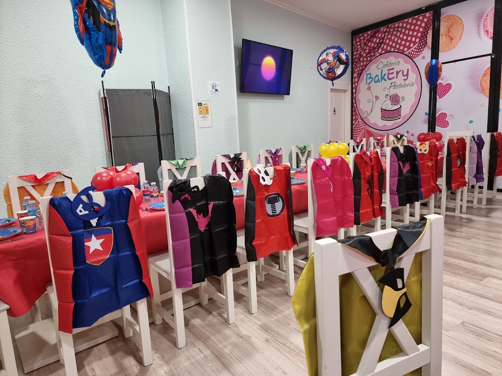 BakEry cafeteria-pasteleria — Ambiente