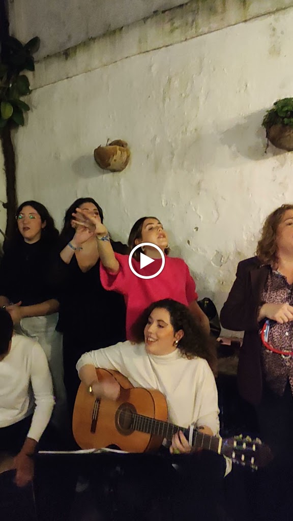 Tabanco La Pandilla — Videos