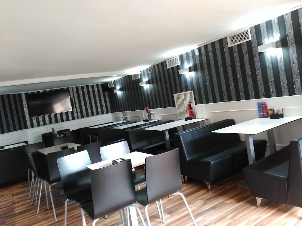 Antiquary Cafe & Copas