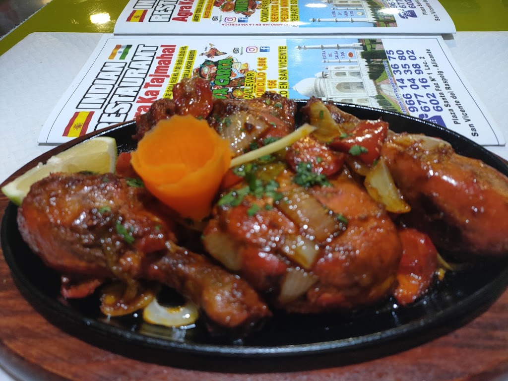 Indian Restaurant Agra-Ka Taj Mahal — Comida y bebida