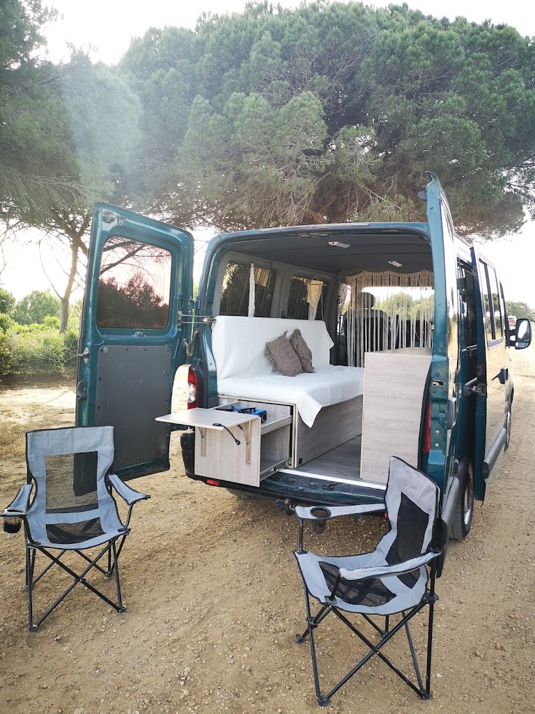 Feelcamper — Interior