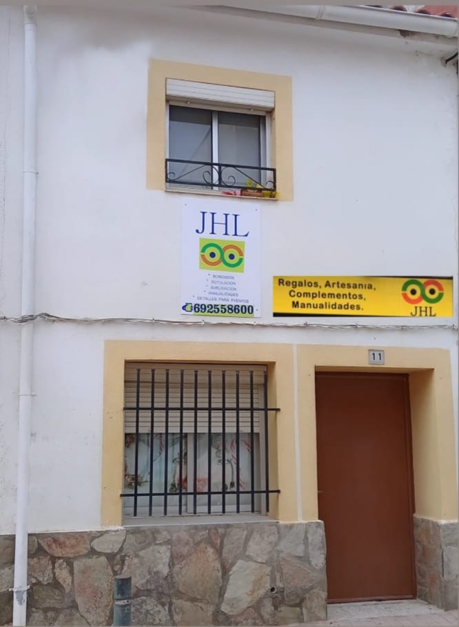 JHL REGALOS ARTESANIA Y COMPLEMENTOS
