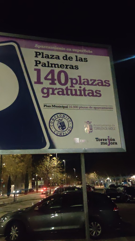 Parking Plaza Las Palmeras