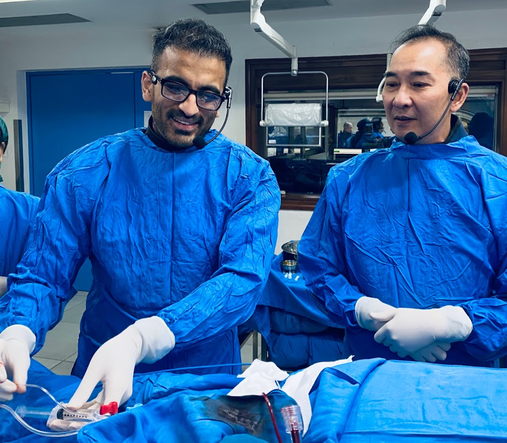 Dr. Dr Aman Tejas Patel Tavi Tavr Tmvr Specialist