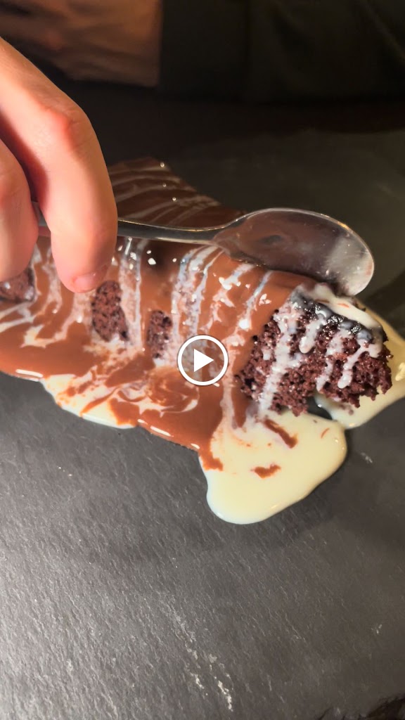Pizzeria Stella — Videos