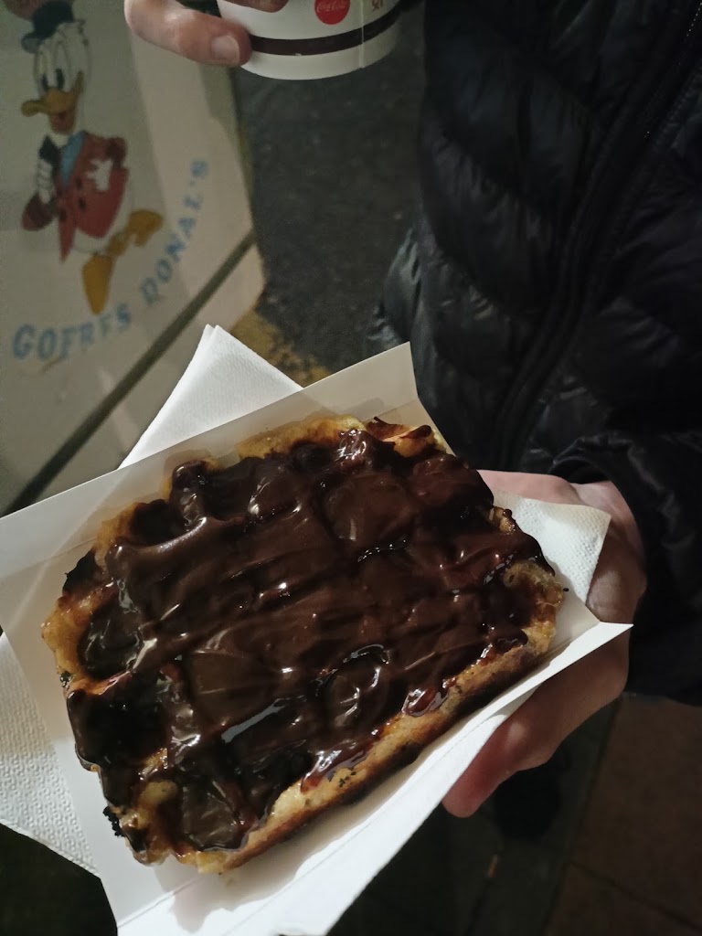 Gofres Donal's — Comida y bebida