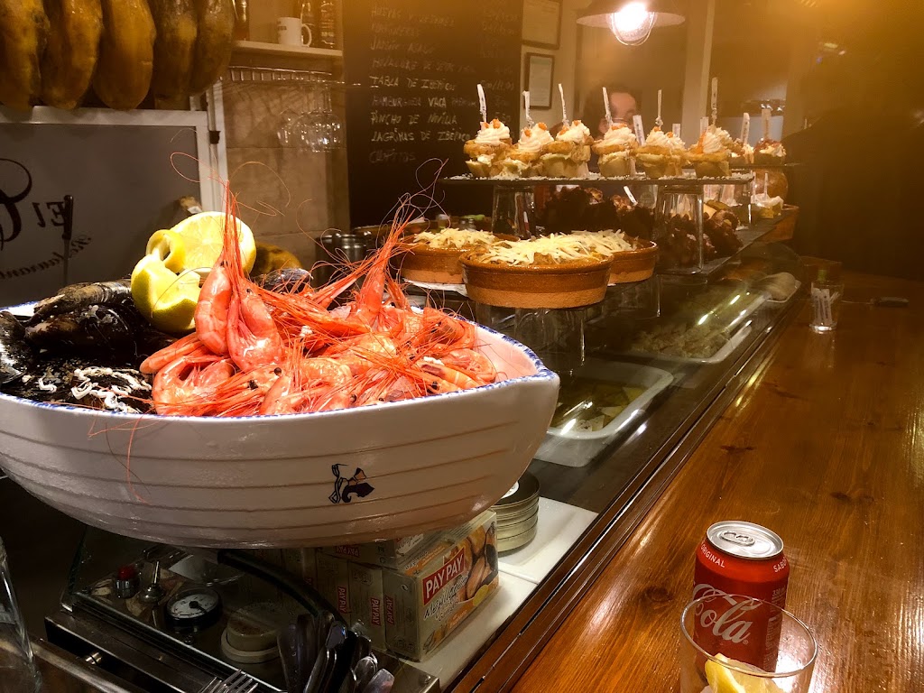 Restaurante El Castillo — Comida y bebida