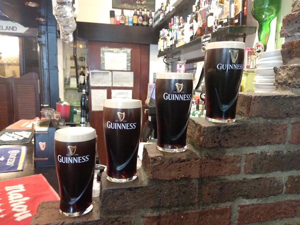 The Wicklow Arms — Bar