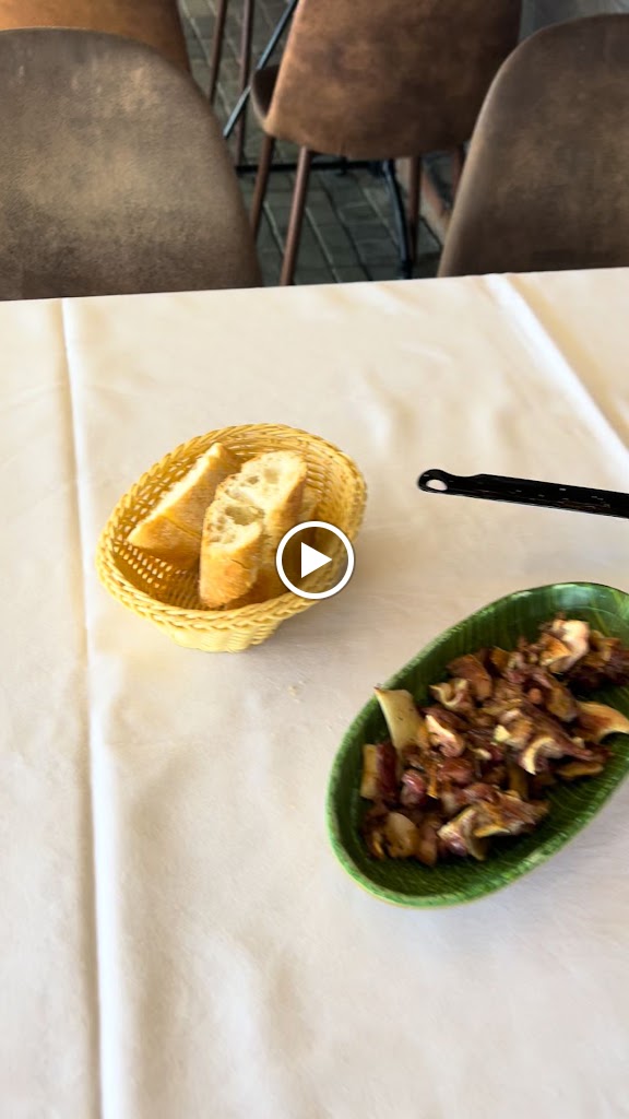 La Tramposa — Videos